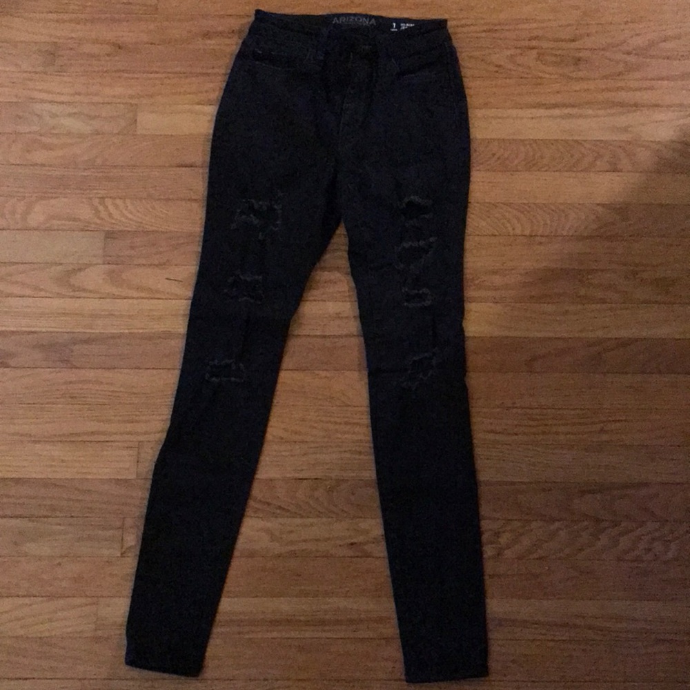 Black distressed jeans